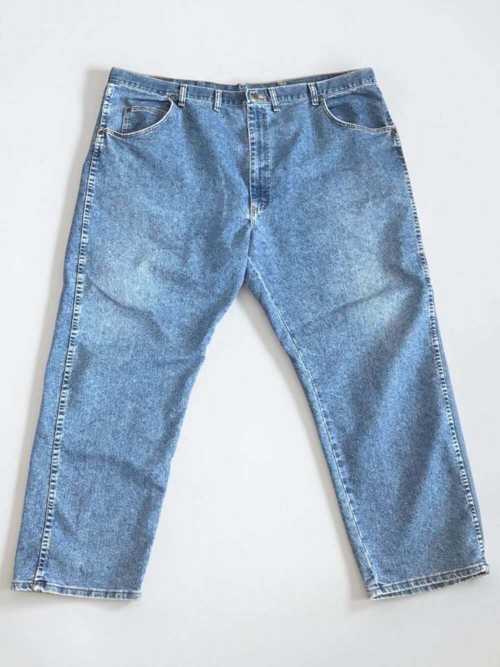 Wrangler Rugged Wear Men’s Relaxed Fit Jeans 46x30 Blue Denim